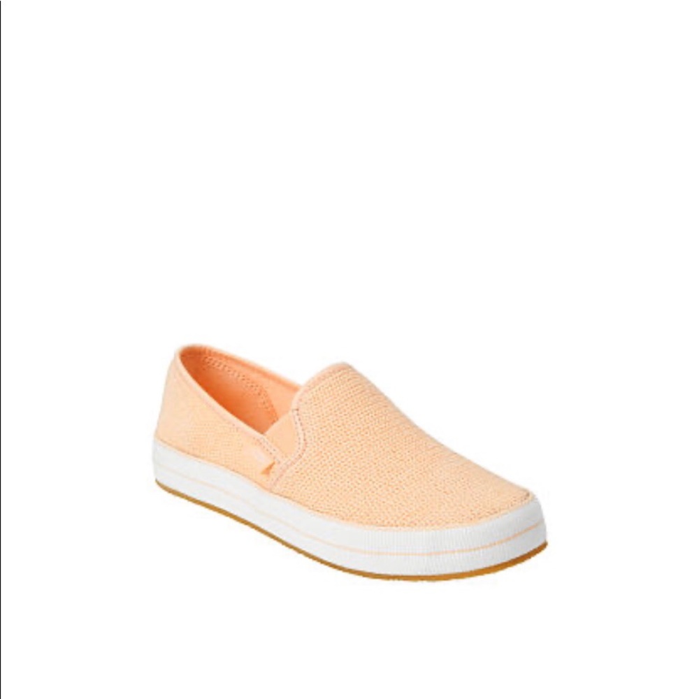 NIB Ugg Bren Slip-On Sneaker Size 10 Orange